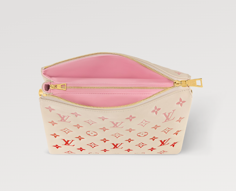 Louis new arrival Coussin PM bag size: 26 x 20 x 12 cm