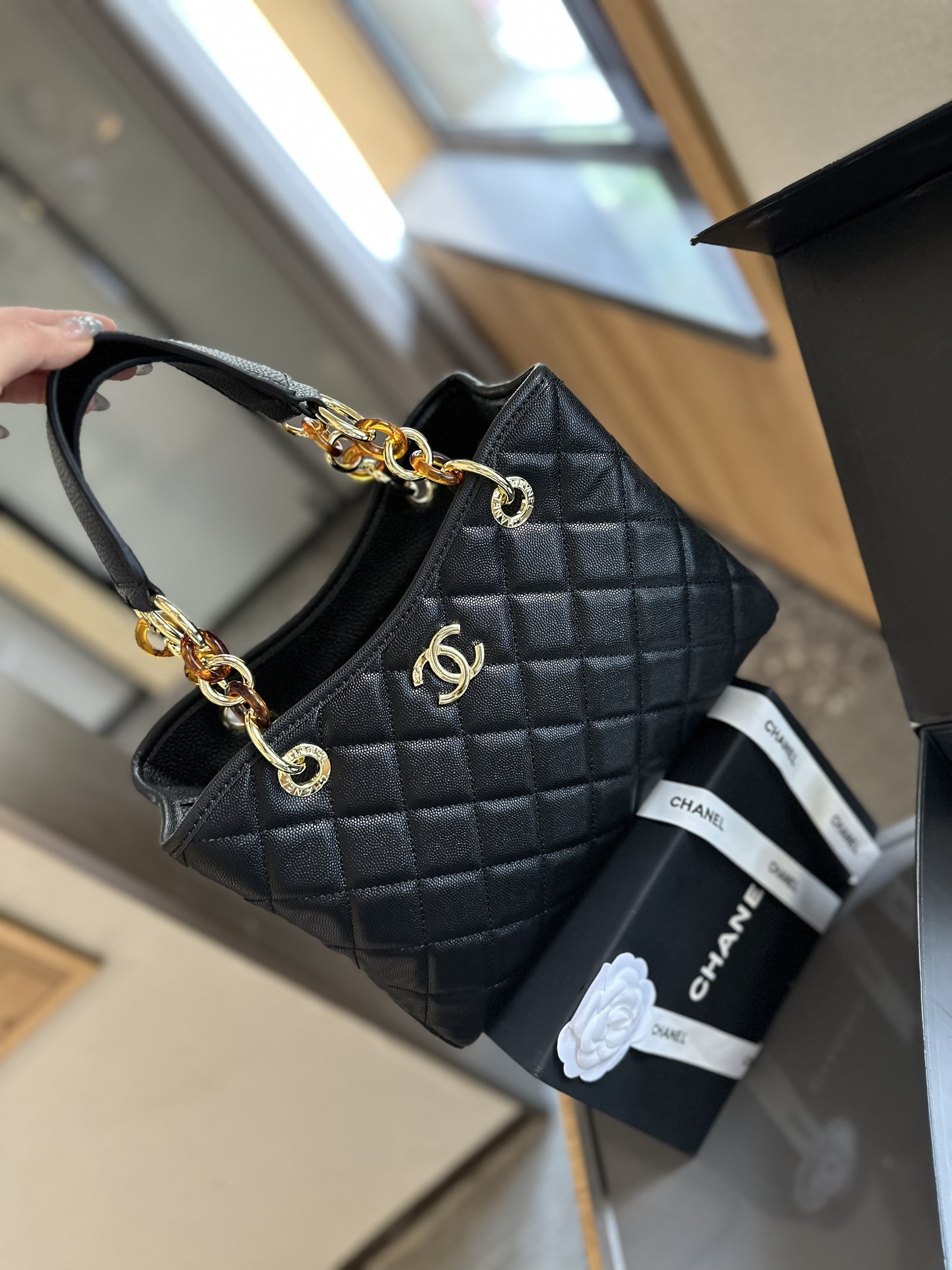 Cc new arrival vintage tote bag caviar leather size: 27cm