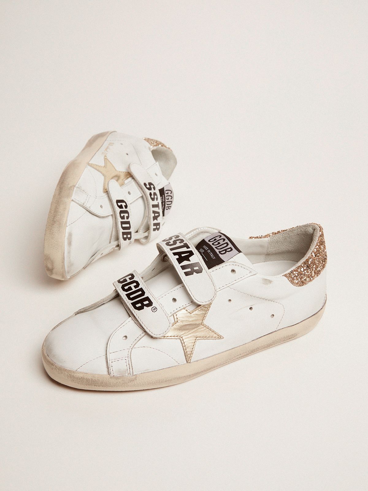 Old School sneakers with gold laminated leather star and gold glitter heel tab