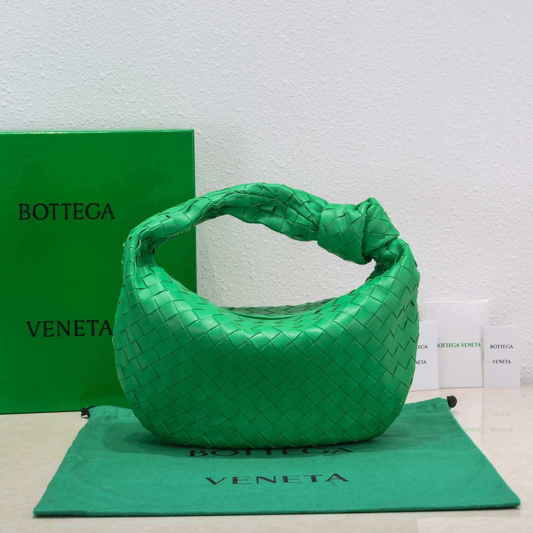 BV 690225 Teen Jodie intrecciato leather shoulder bag Green