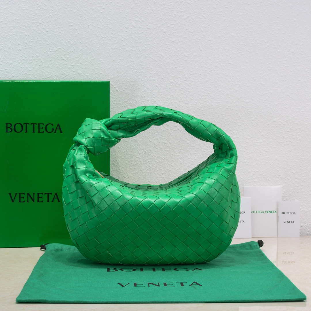 BV 690225 Teen Jodie intrecciato leather shoulder bag Green